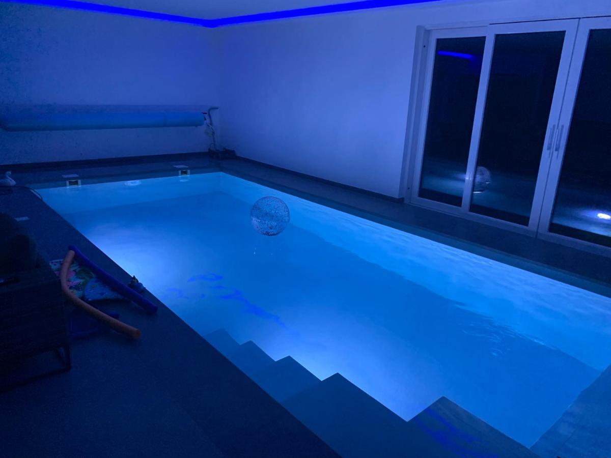 Apartman S Bazenem A Saunou Kadaň Kültér fotó