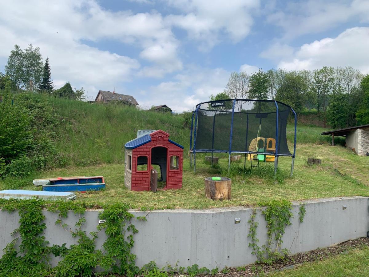 Apartman S Bazenem A Saunou Kadaň Kültér fotó